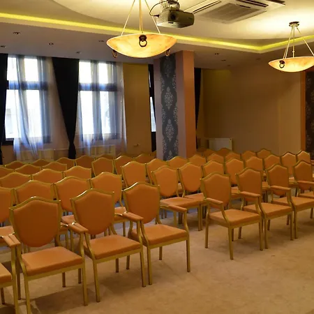 雷金特俱乐部酒店 酒店