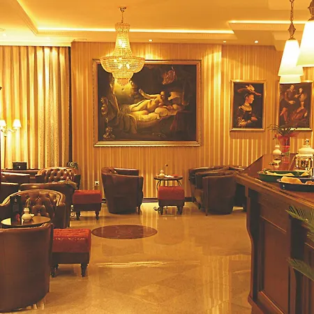 Hotel The Regent Club Ni
