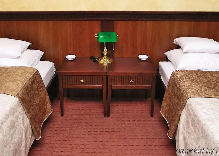 The Regent Club Hotel