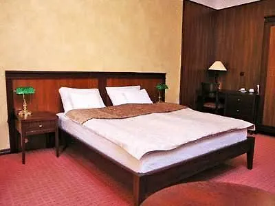The Regent Club Hotel 3*